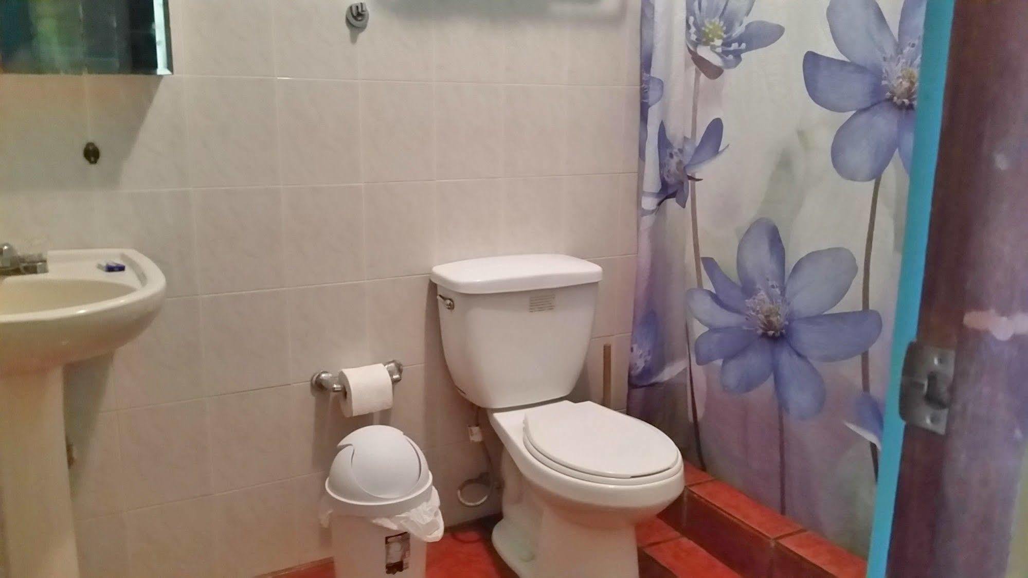 Ababor Suites Guesthouse Вьекес Экстерьер фото